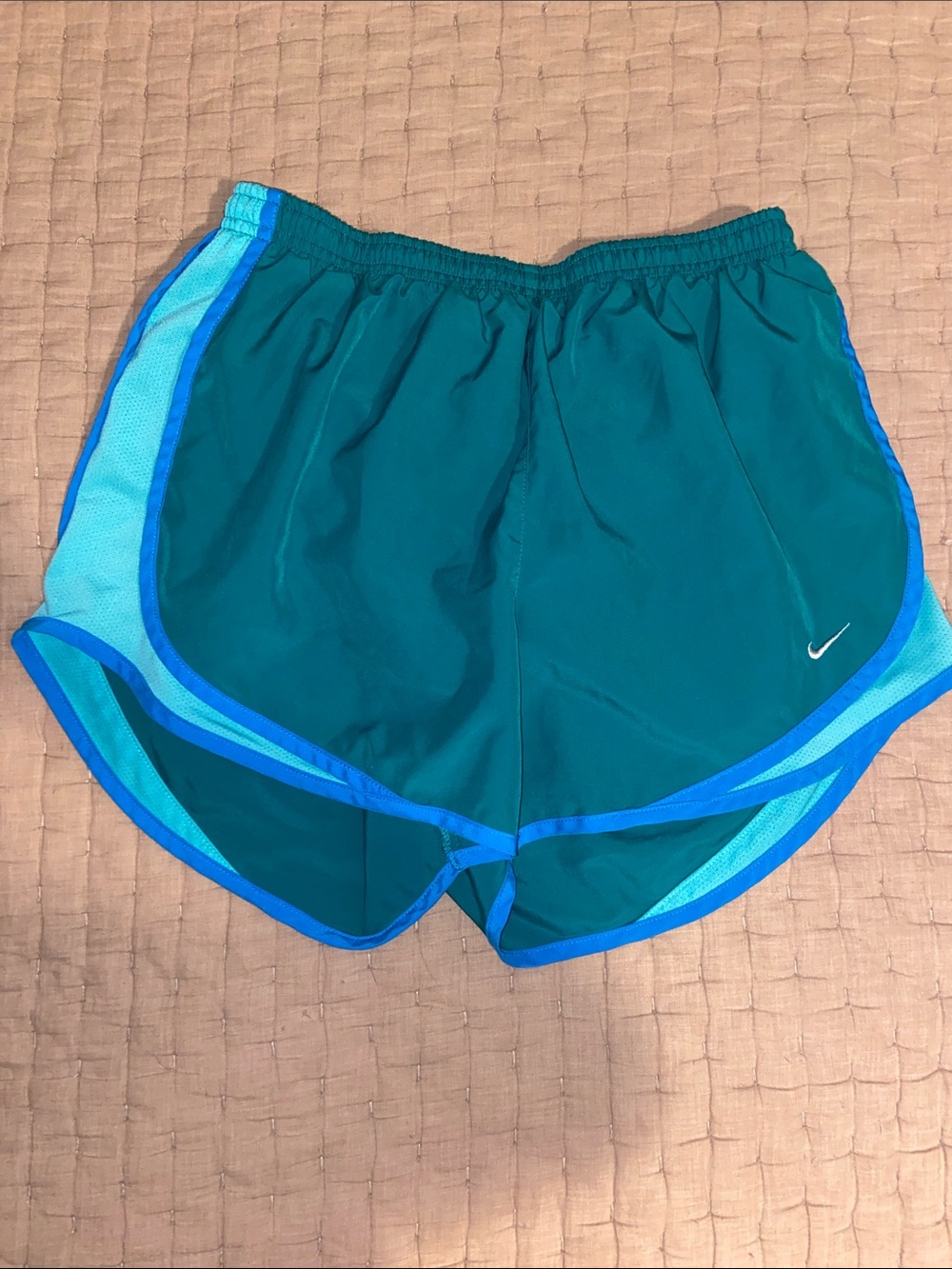 Women's Nike tempo running shorts
